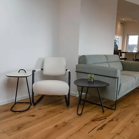 Apartment Luxurioese Penthousewohnung Mit Fernblick Und Vielen Wanderwegen