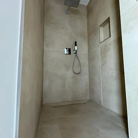 Luxurioese Penthousewohnung Mit Fernblick Und Vielen Wanderwegen Апартаменты *