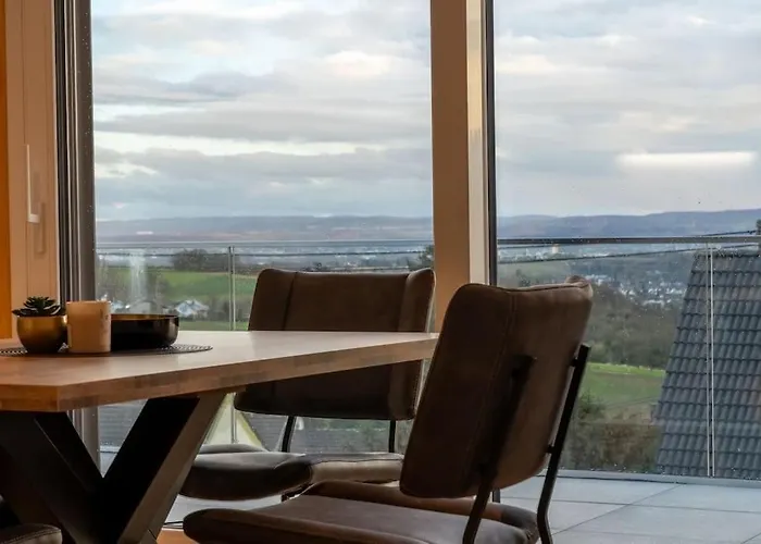 Luxurioese Penthousewohnung Mit Fernblick Und Vielen Wanderwegen *